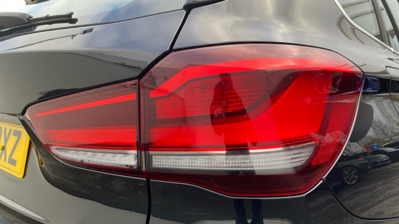 BMW X1 xDrive 20i xLine 5dr Step Auto Petrol Estate